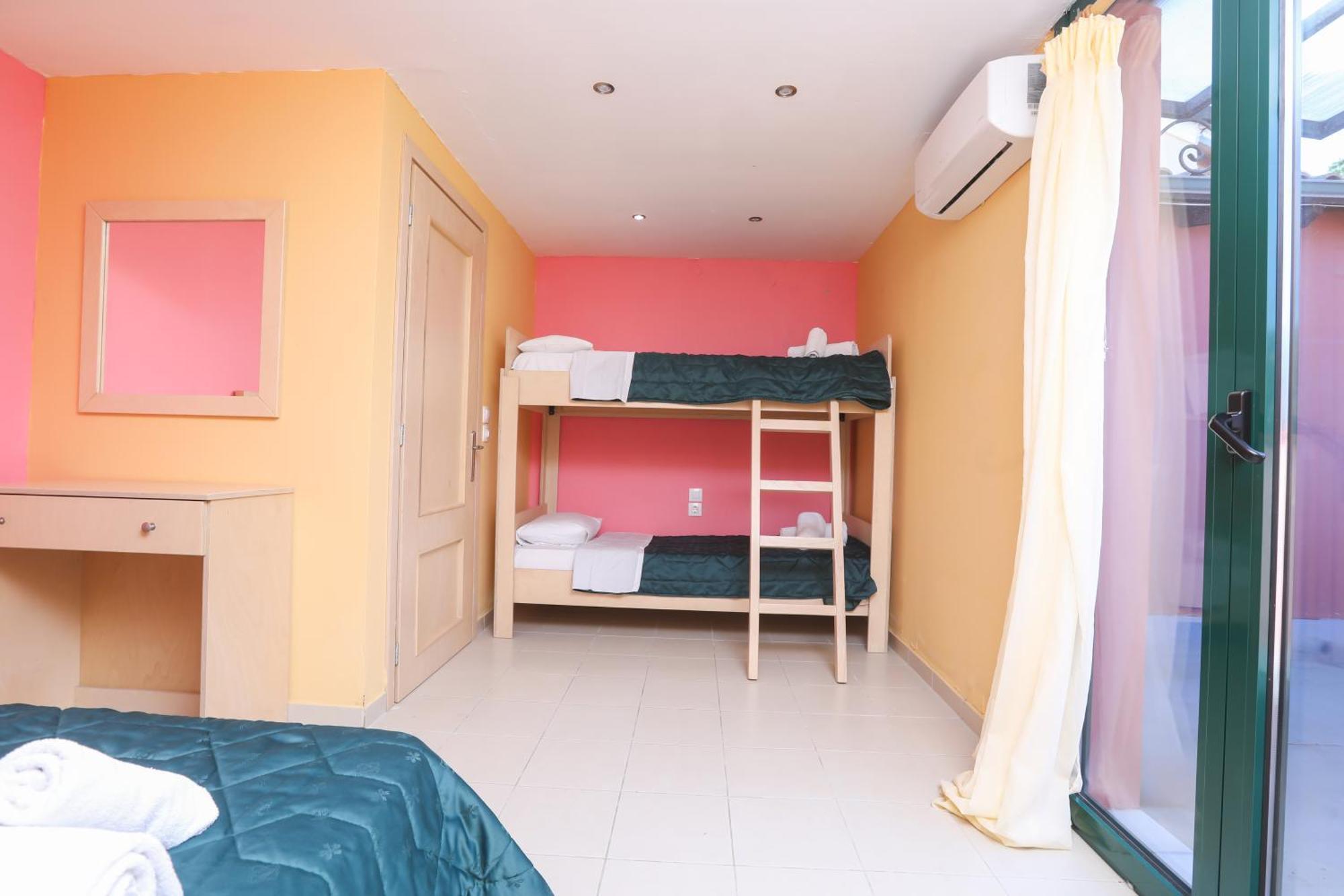 Corfu Hotel Apartments Benitses  Exterior photo